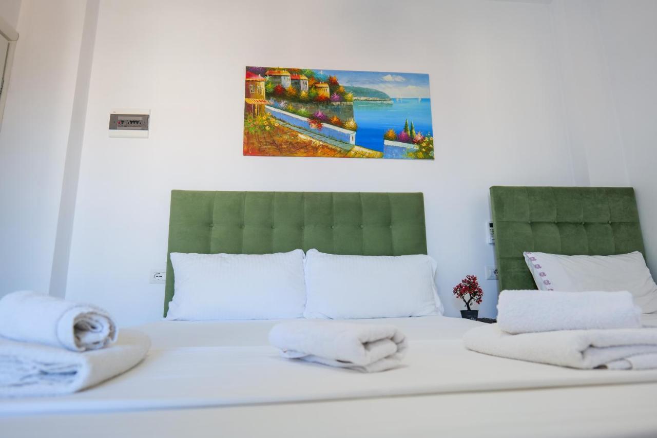 Guest House Gerard Ksamil Esterno foto