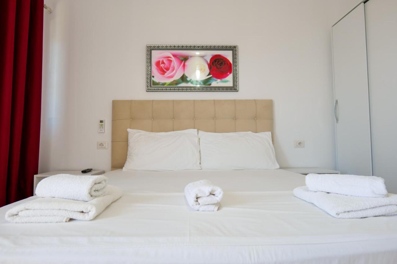 Guest House Gerard Ksamil Esterno foto