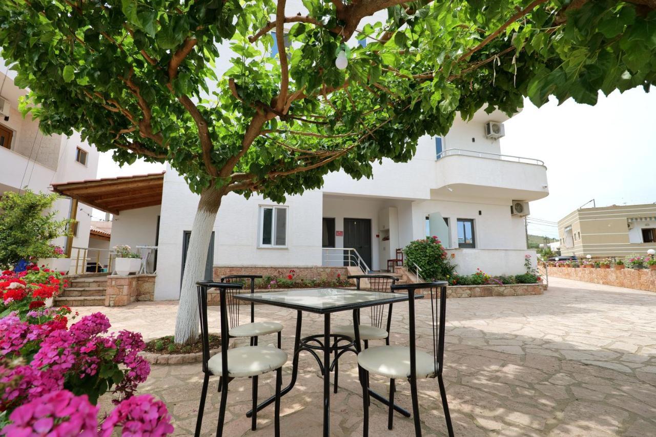 Guest House Gerard Ksamil Esterno foto