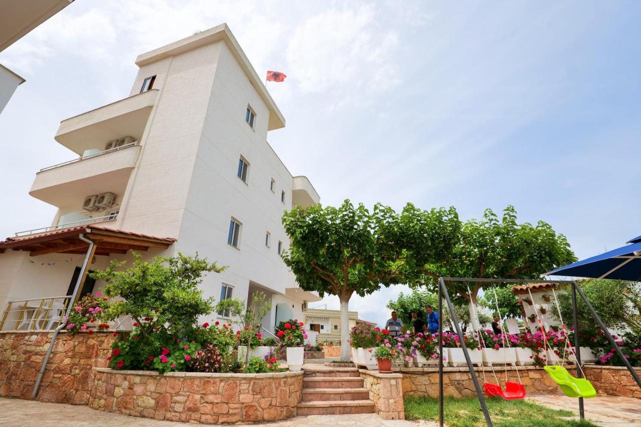 Guest House Gerard Ksamil Esterno foto